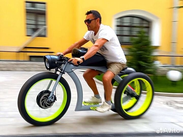 Электровелосипед трехколесный