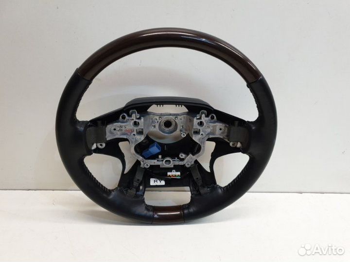 Руль Toyota Land Cruiser 200 2016-2020