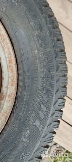 Комплект резины на дисках классика