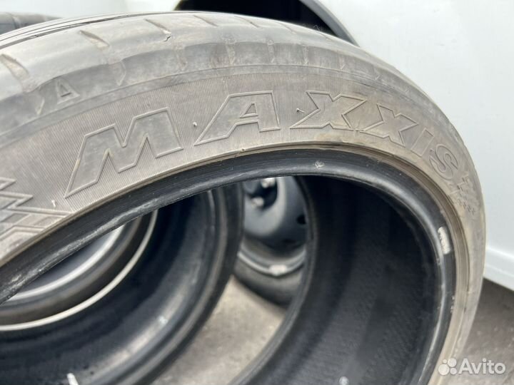 Maxxis Victra Sport VS5 235/40 R18 95