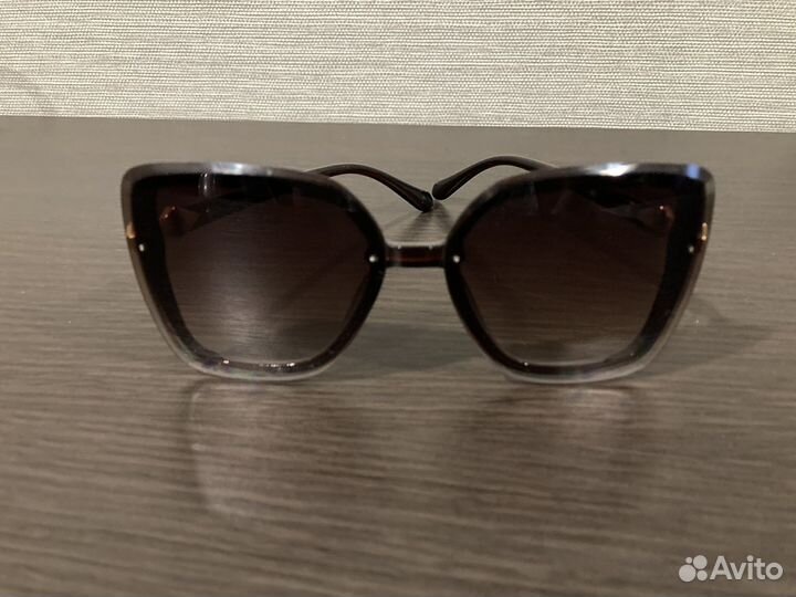 Солнцезащитные очки женские