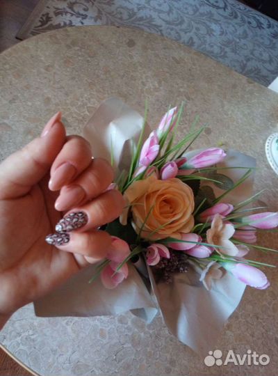 Маникюр, моделирование ногтей,педикюр на дому