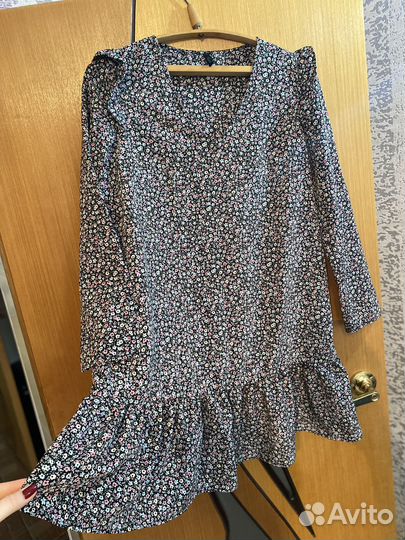 Платье женское