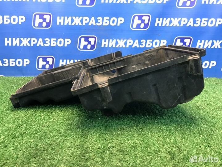 Корпус воздушного фильтра Volkswagen Polo Sedan