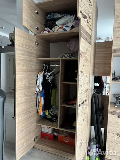 Шкаф в детскую бу