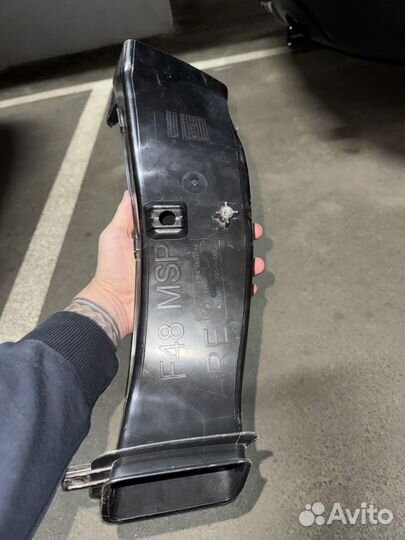 Воздуховод тормозного диска правый 51748060266 bmw