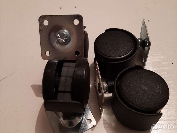 Колесики мебельные