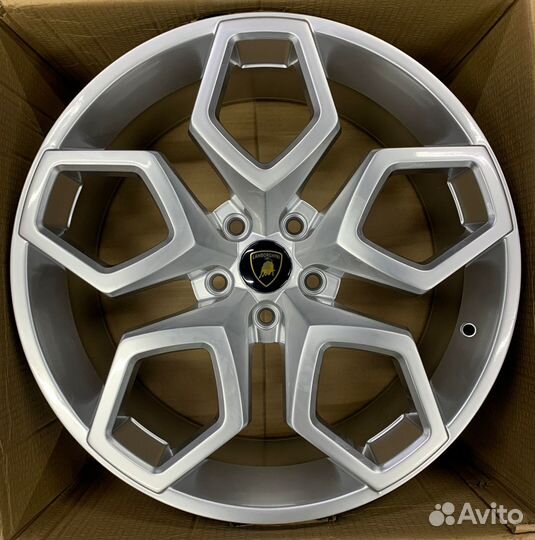 Диски на Toyota Camry Тойота Камри R19