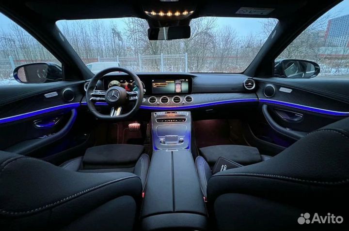 Требуется водитель на Mercedes тариф бизнес