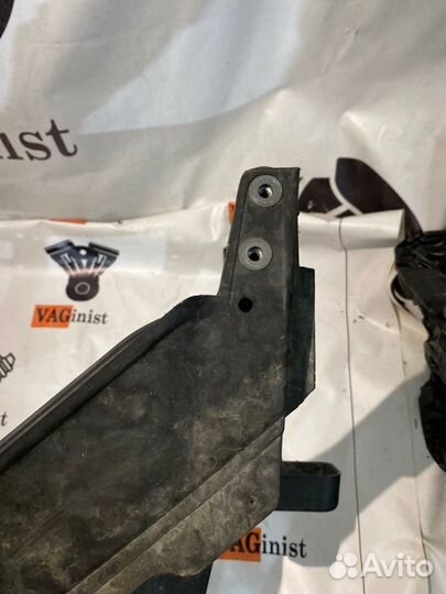 Рамка радиатора Vw Passat B6 3.2 2007