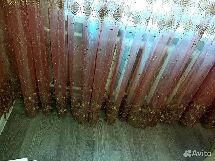 Тюль и ламбрикен