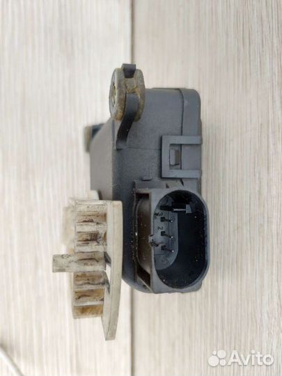 Моторчик заслонки печки Citroen C5