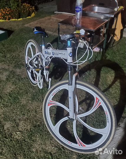 Велосипед бмв литые диски 26 радиус литье