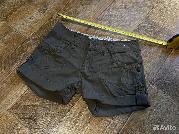 Шорты женские