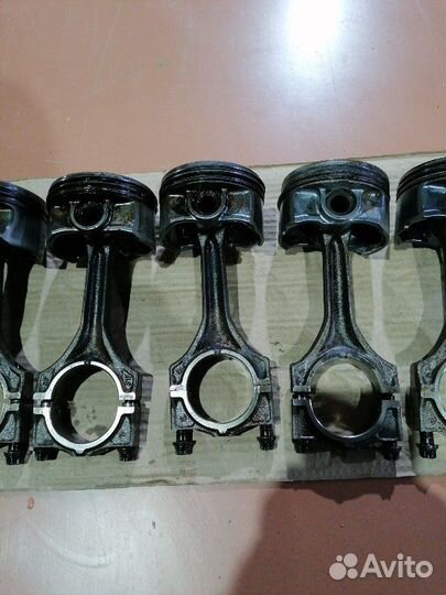 Поршень с шатуном Bmw 3.0 бензин M54 306S3 M52TU