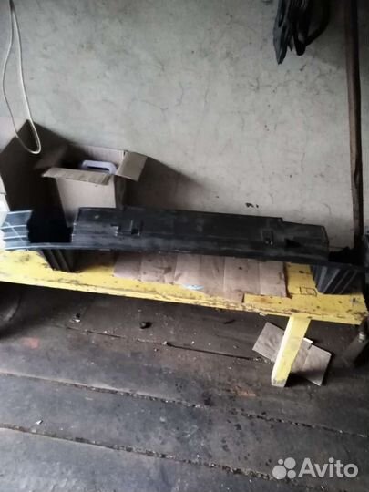 Швеллер, усилитель переднего бампера