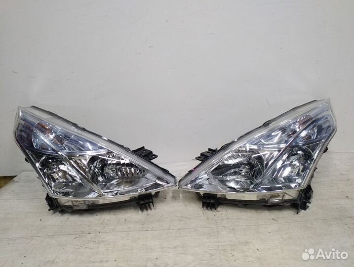 Фара для Nissan teana J32