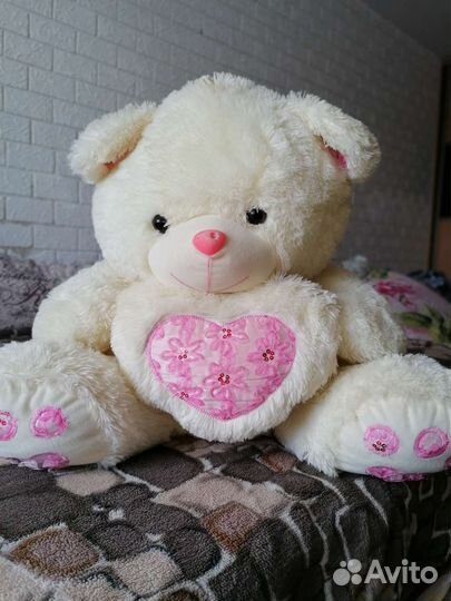 Плюшевый медведь