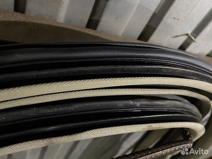 Уплотнитель двери Alfa Romeo 166 Оригинал