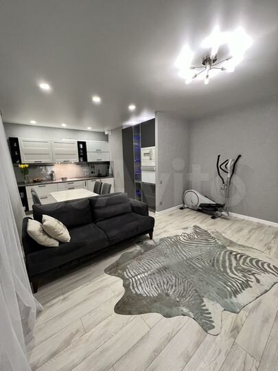 3-к. квартира, 85,6 м², 15/15 эт.