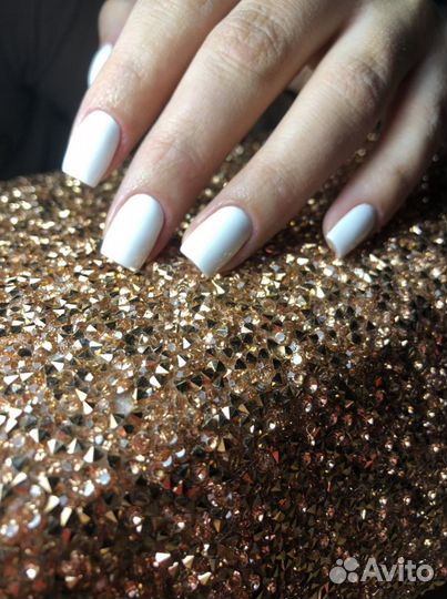 Маникюр, наращивание ногтей, гель-лак