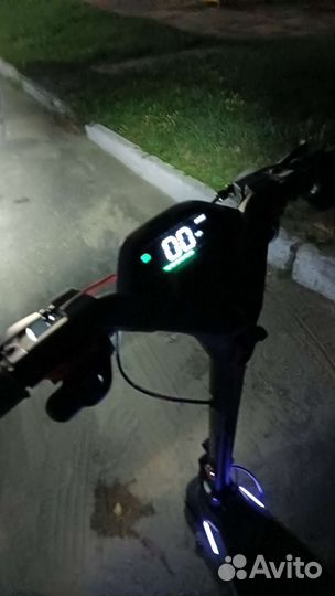 Самокат взрослый электрический ninebot p100su