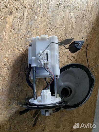 Тойота камри 50 Toyota Camry V50 насос топливный