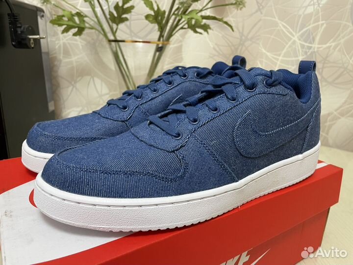 Nike court borough low prem 9.5,10us ориг