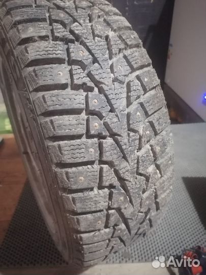 Maxxis ArcticTrekker NP3 185/55