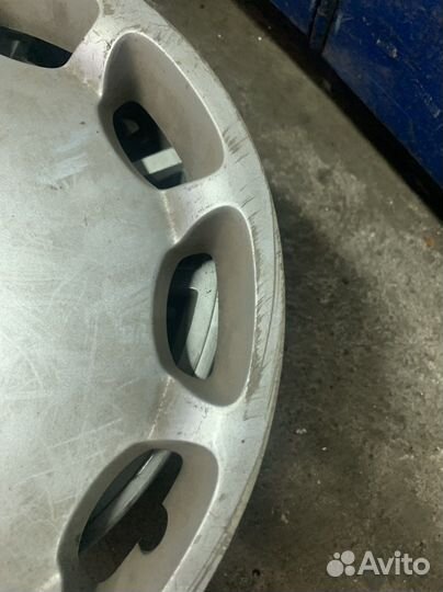 Колпак декоративный колеса XC70 S70 S80