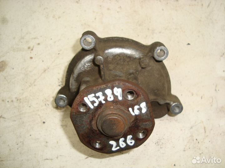 Помпа (водяной насос) W169 M266