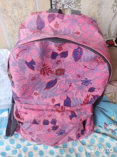 Портфель (рюкзак) школьный