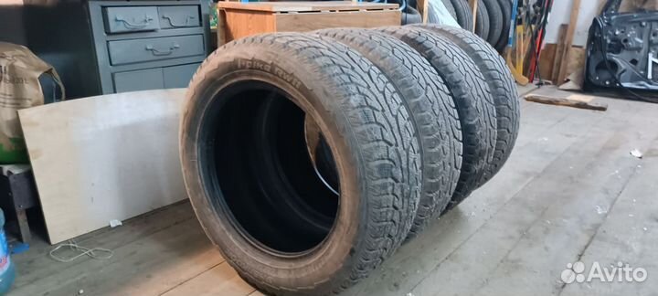 Hankook I'Pike RW11 225/65 R17 99T
