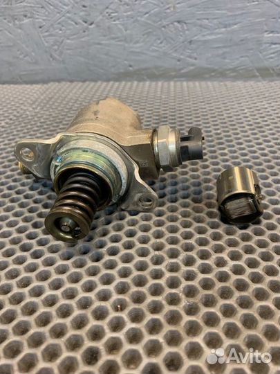 Топливный насос высокого давления Audi A6 C7 cdnb