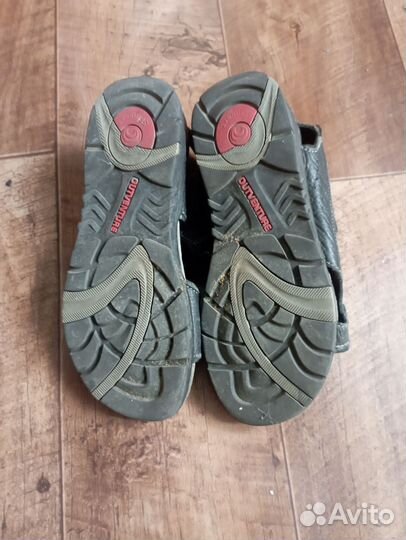 Босоножки кожаные 38р