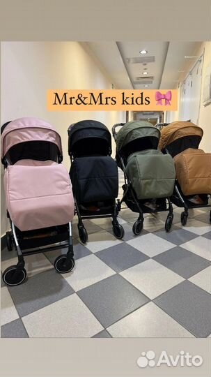 Прогулочная коляска новая