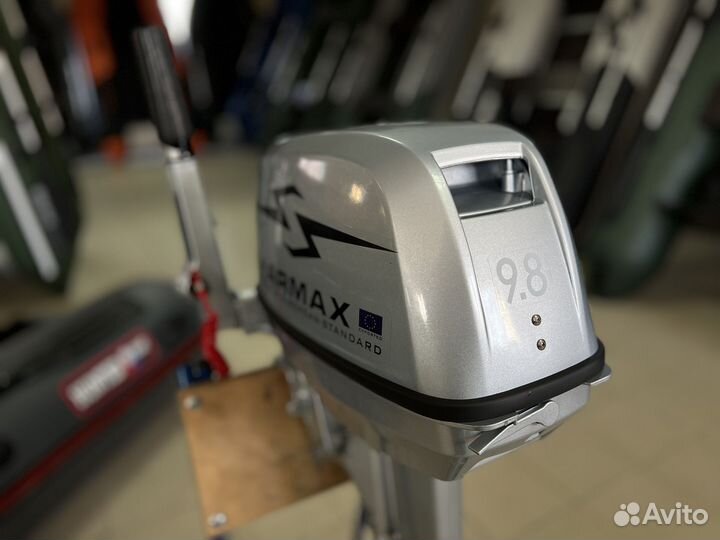 Лодочный мотор Sharmax (Шармакс) SM9,8HS Витринный