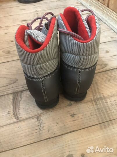 Лыжные ботинки, 37 размер