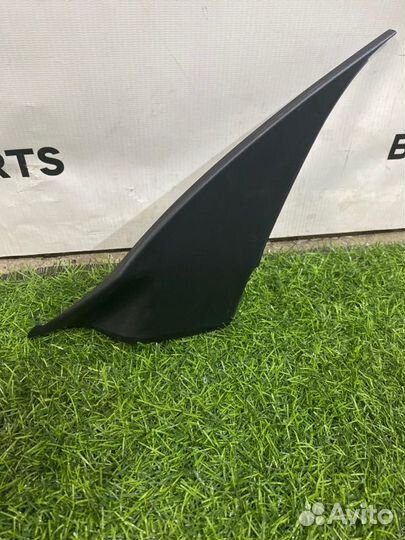 Крышка зеркала передняя правая Audi A8 D3 4.2 2004