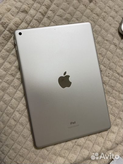 iPad 9