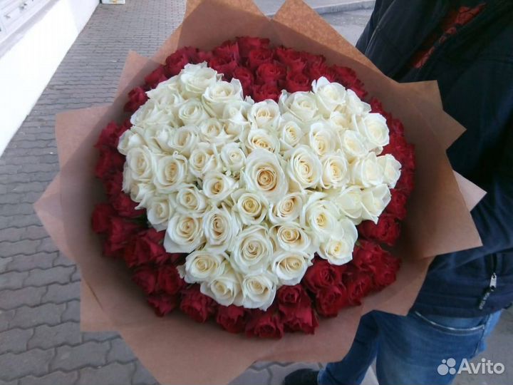 Розы букет сердцем 101 штука