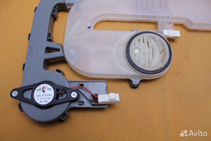 Теплообменник Candy 673002600078 бу. 7302