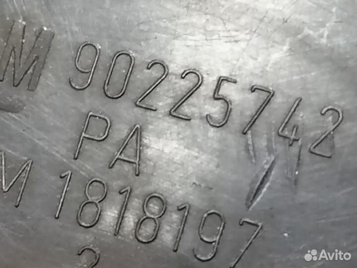 Крышка топливного насоса Opel Astra F 1991-1998