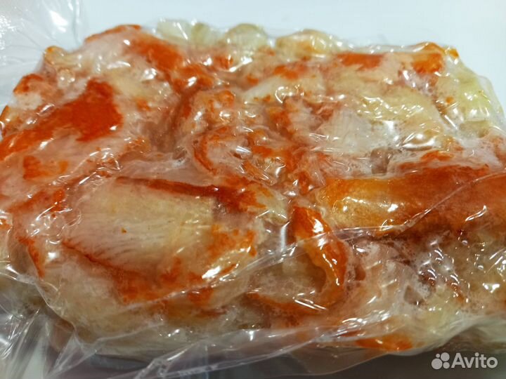 Мясо краба салатное