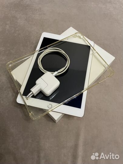 iPad Air 2 Wi-Fi + Cellular с дефектом