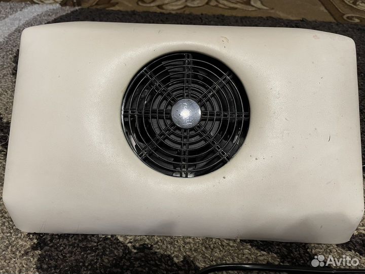 Вытяжка для маникюра