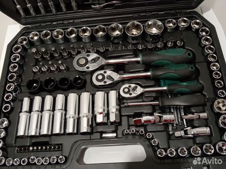 Набор инструментов 151 предмет