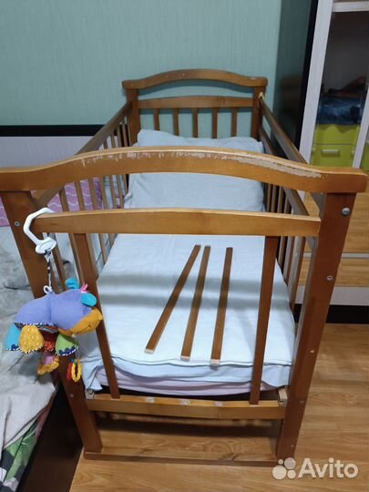 Детская кроватка