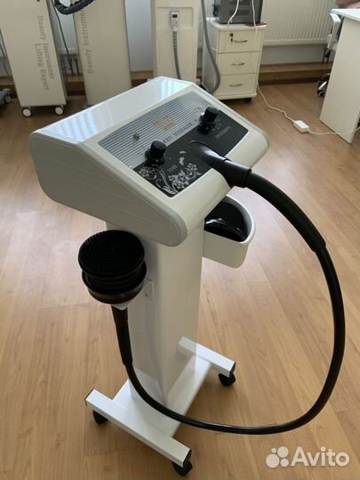 Оборудование косметологическое и салонов красоты