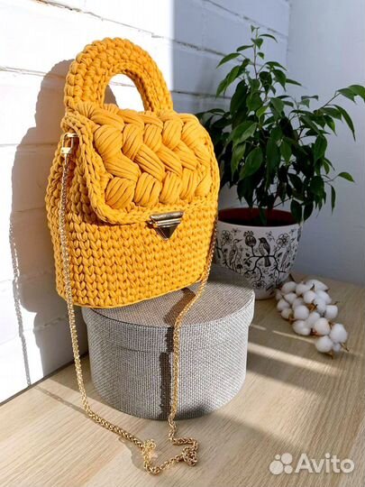 Вязаная сумка ручной работы